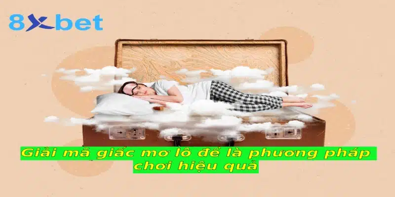 Cô gái đeo bịt mắt nằm ngủ trong chiếc vali mở giữa những đám mây, gợi niềm tin dân gian về bản số đề