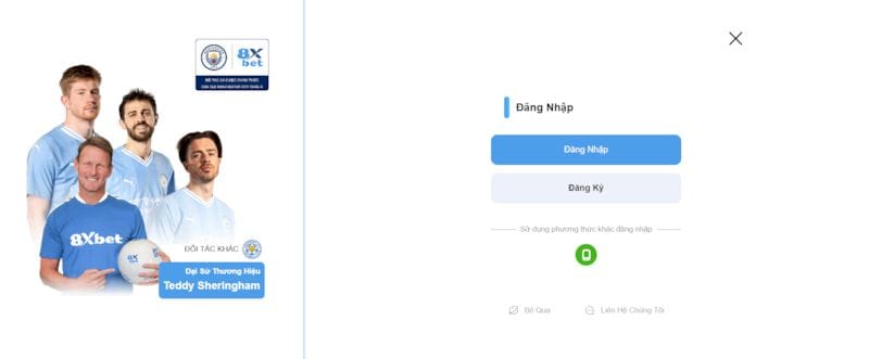 Cửa sổ chọn đăng nhập hoặc đăng ký 8xbet kèm liên kết Liên Hệ Chúng Tôi ở cuối
