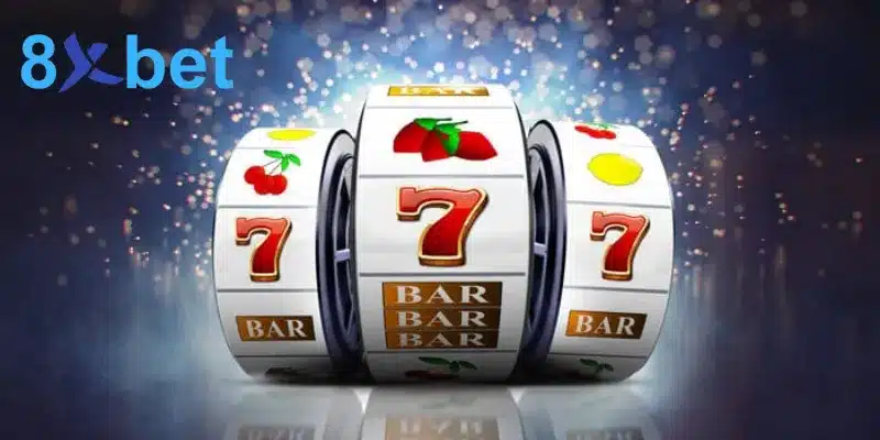 Máy slot cổ điển với biểu tượng số 7, BAR và trái cây, gợi ý chọn game hợp với kế hoạch kiểm soát vốn